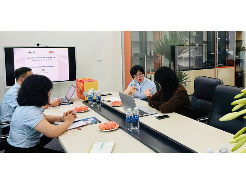 Đại diện thương hiệu SLC đến thăm và làm việc tại PMS
